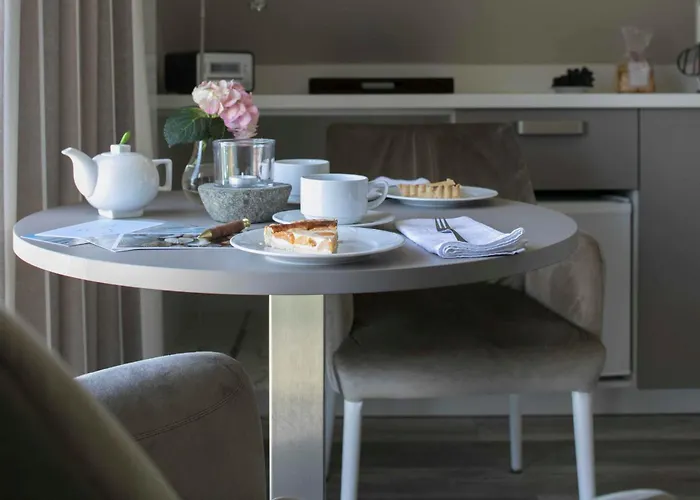 Gaestehaus Orion - Doppelzimmer 5 Отель *